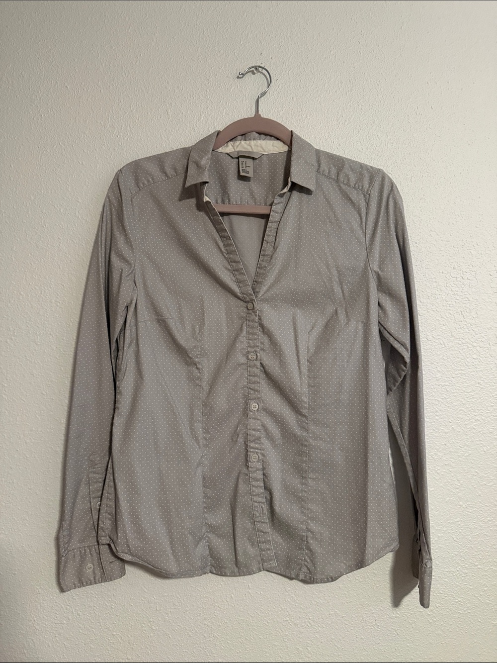 H&M Lavender V Neck Polka Dot Button Up